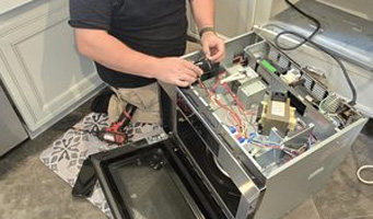 Microwave repairing service in Delhi
